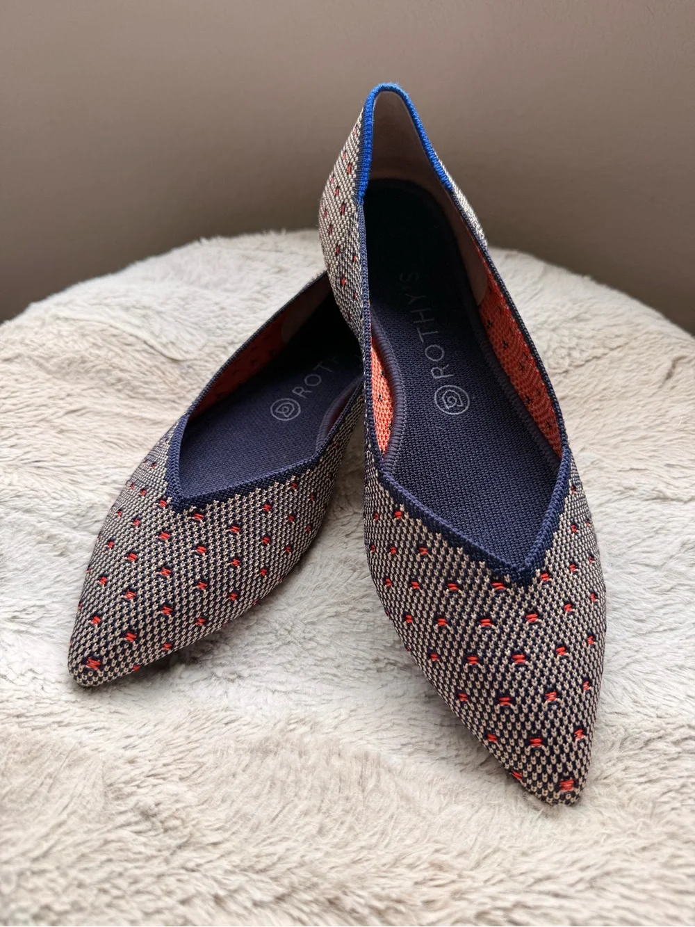 Rothy’s Coral Dot Points in size 10.5